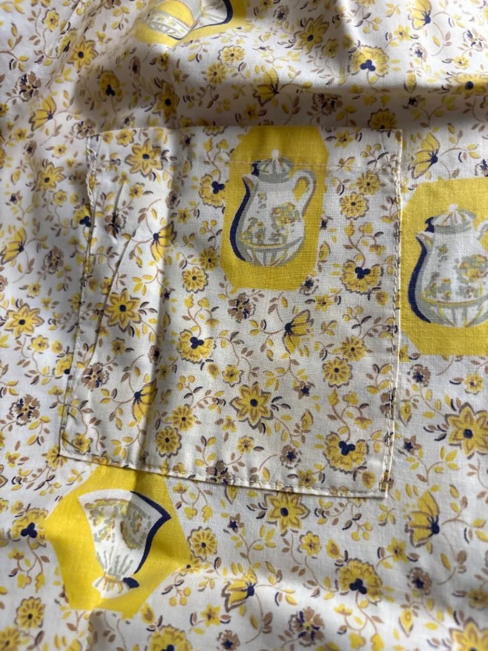 Floral Apron Yellow Teapot Pitcher Print Retro Kitchen Art Design